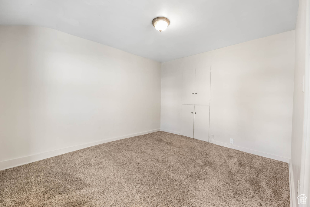 93 E 300 N Farmington, UT 84025