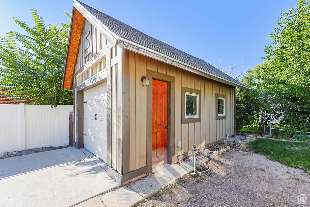 93 E 300 N Farmington, UT 84025