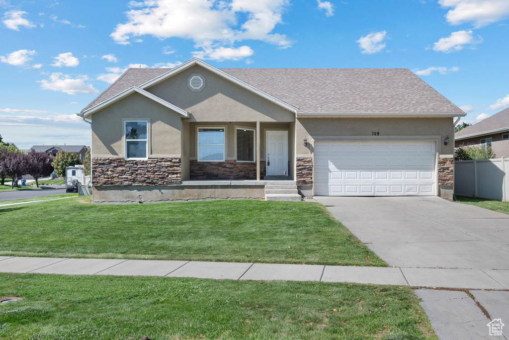 749 N DEVONSHIRE DR Saratoga Springs, UT 84045