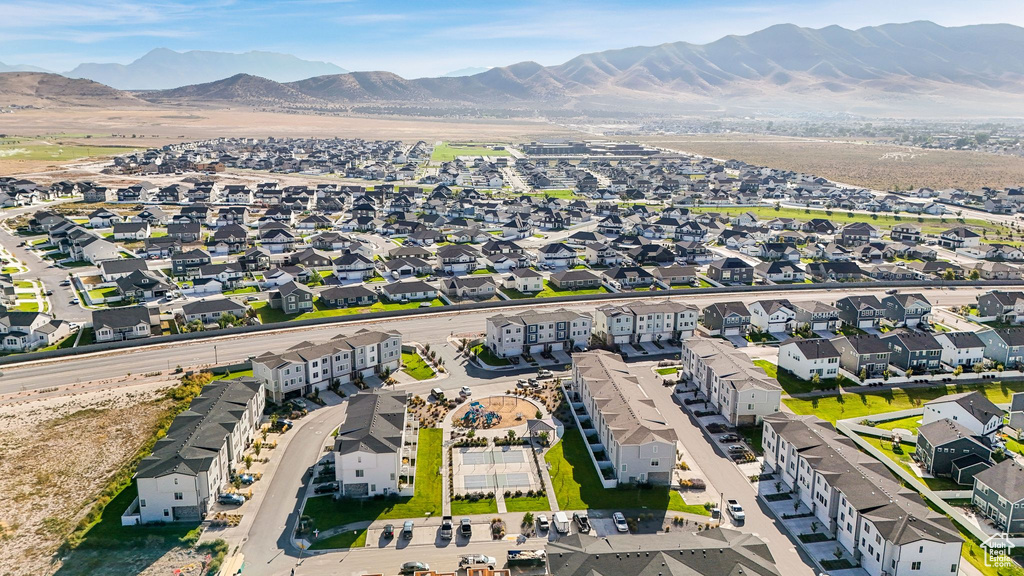 5214 N FOLKSTONE DR Eagle Mountain, UT 84005