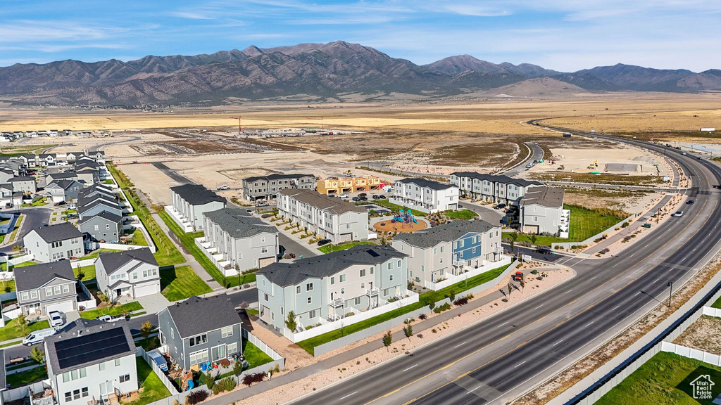 5214 N FOLKSTONE DR Eagle Mountain, UT 84005