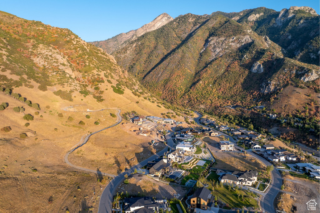 7088 S CITY VIEW DR Cottonwood Heights, UT 84121