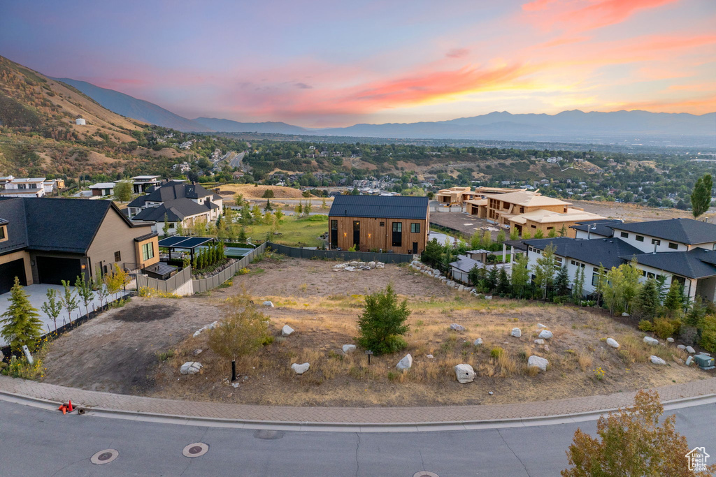 7088 S CITY VIEW DR Cottonwood Heights, UT 84121