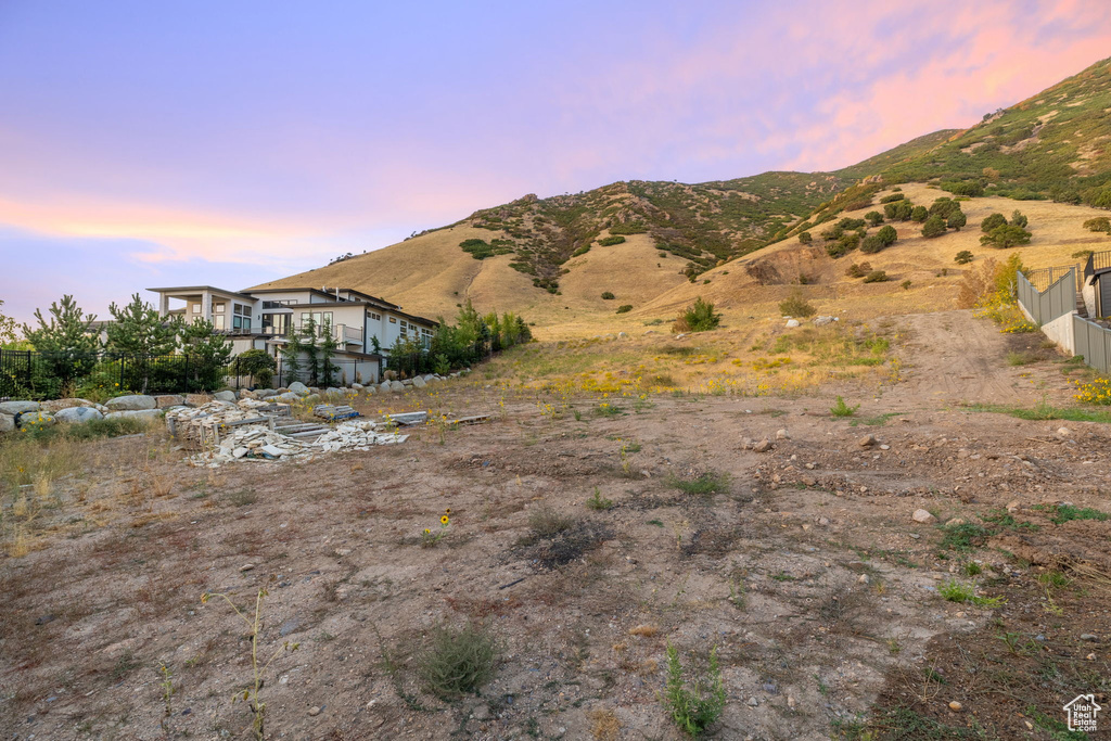 7088 S CITY VIEW DR Cottonwood Heights, UT 84121