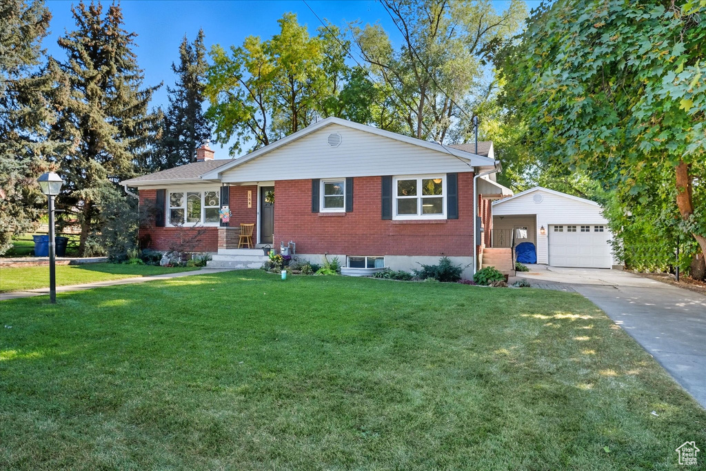 Photo 60 for MLS #2112634 at 164 E 200 South