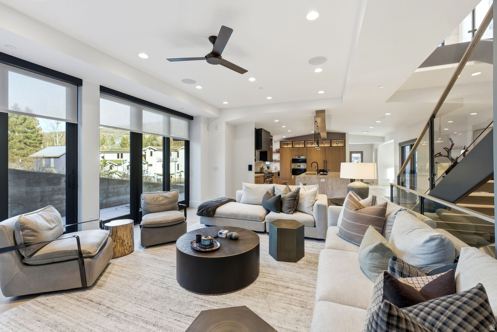 755 ROSSIE HILL DR Park City, UT 84060