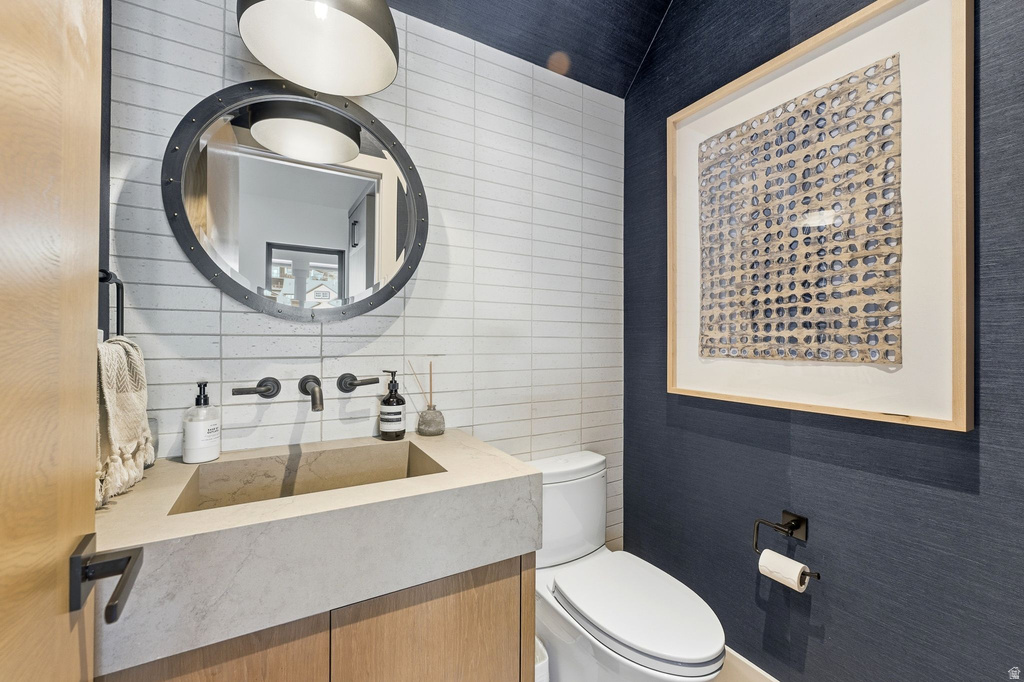 755 ROSSIE HILL DR Park City, UT 84060