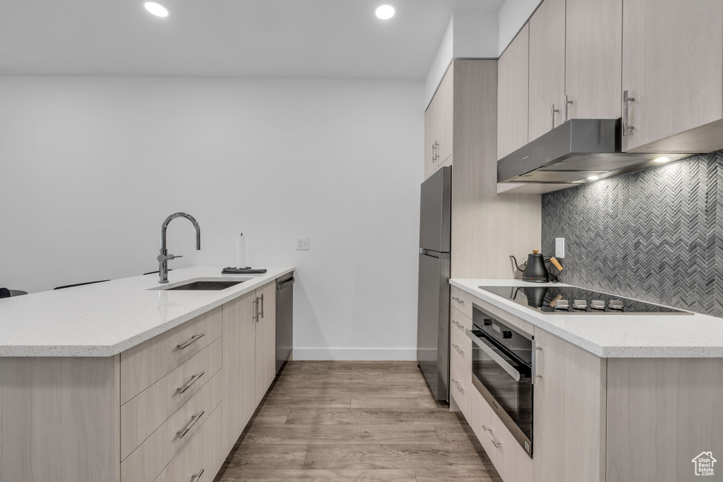 Photo 5 for MLS #2112645 at 2303 Deer Hollow Rd #1333