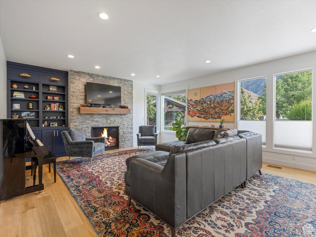1 WANDERWOOD WAY Sandy, UT 84092
