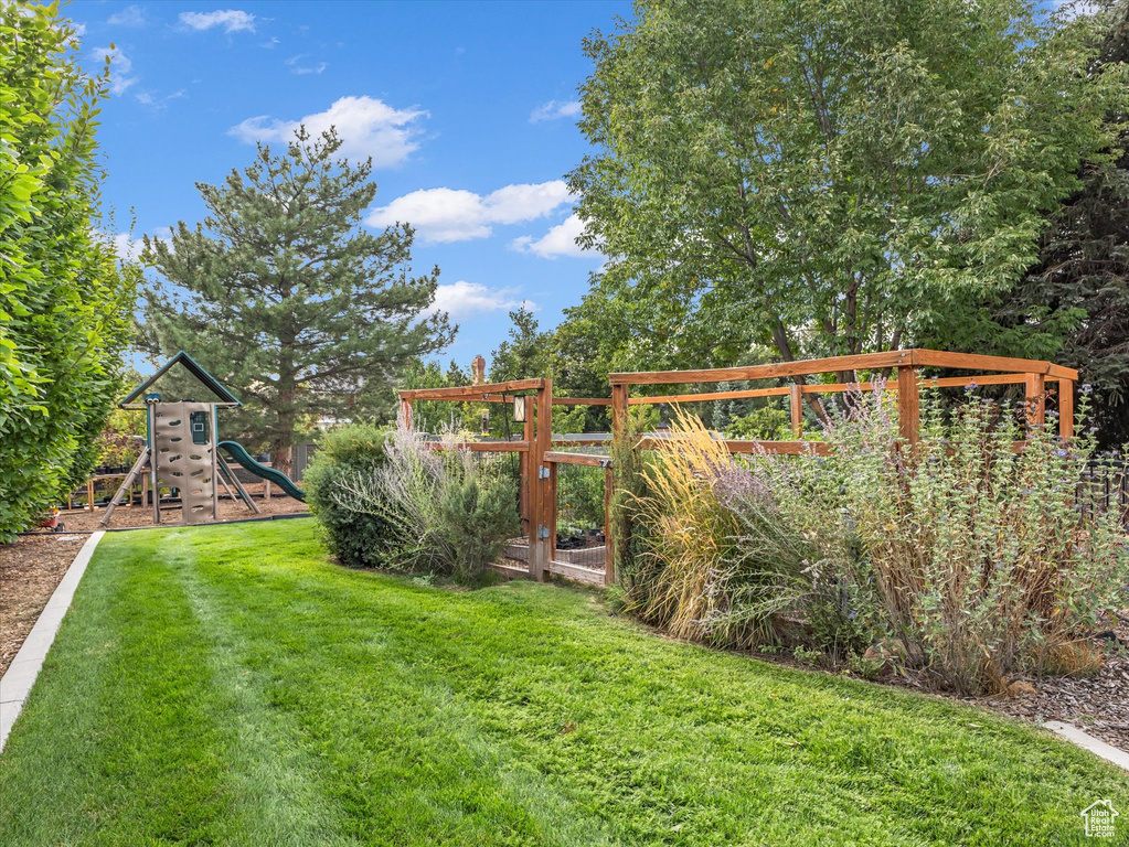 1 WANDERWOOD WAY Sandy, UT 84092