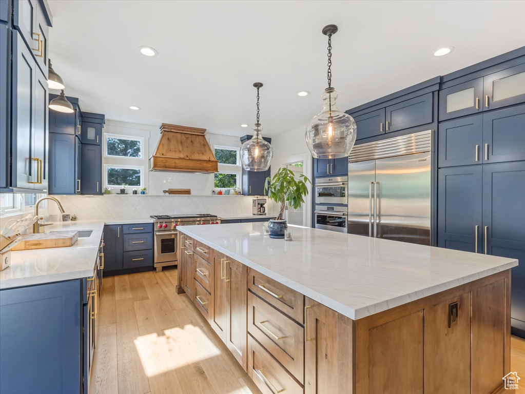 1 WANDERWOOD WAY Sandy, UT 84092