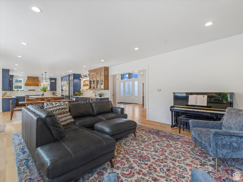 1 WANDERWOOD WAY Sandy, UT 84092