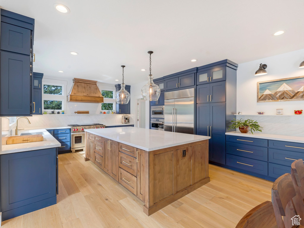 1 WANDERWOOD WAY Sandy, UT 84092