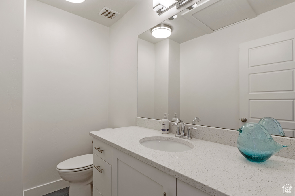 208 CHOKE CHERRY DR Saint Charles, ID 83272