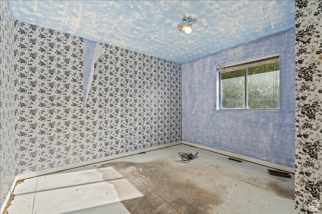 1754 CALIFORNIA AVE Provo, UT 84606