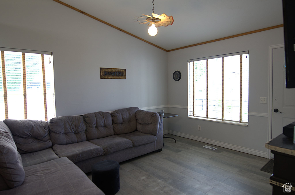 6223 W MILL VALLEY LN Salt Lake City, UT 84118