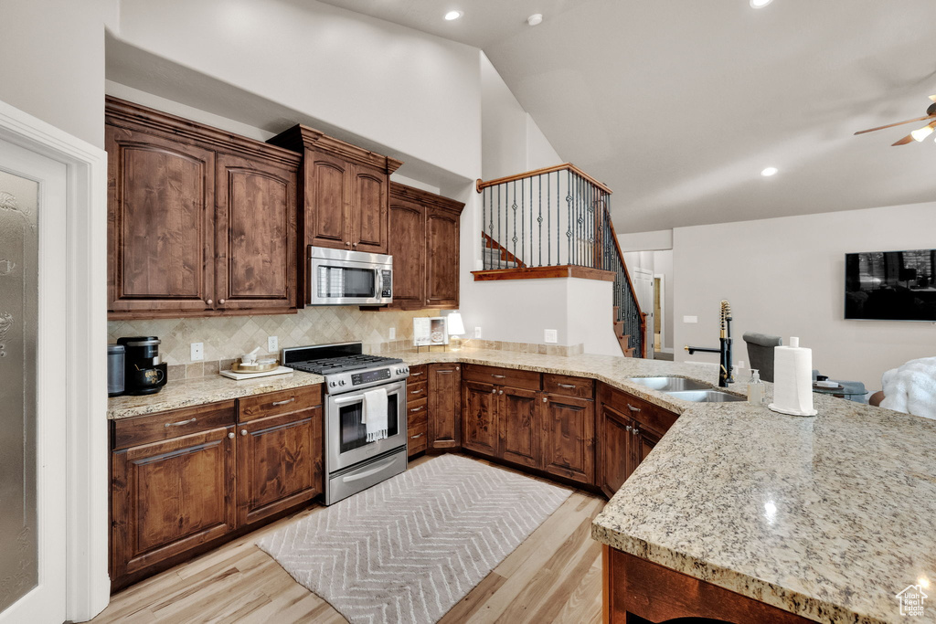 2161 LORITA WAY Cottonwood Heights, UT 84093
