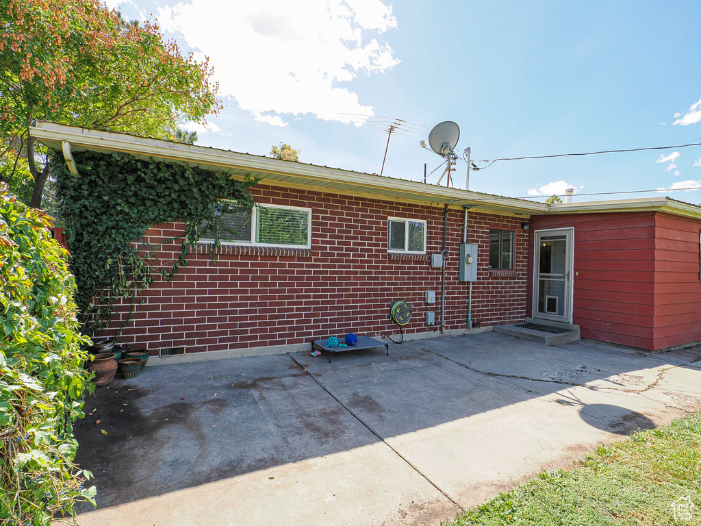 1366 W DUPONT AVE Salt Lake City, UT 84116