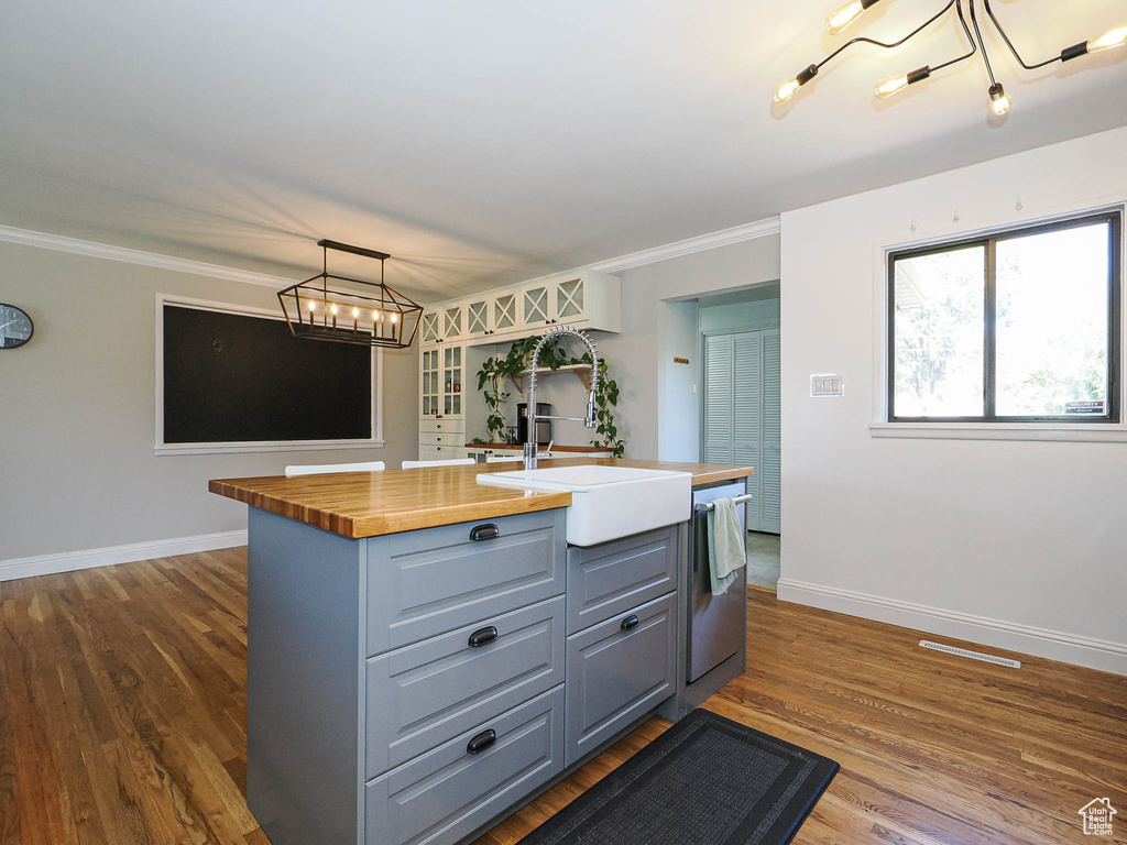 1366 W DUPONT AVE Salt Lake City, UT 84116