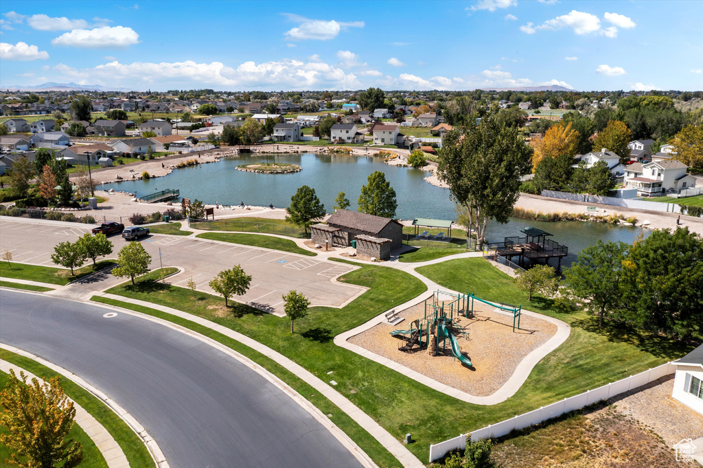 5116 S 4300 W Hooper, UT 84315