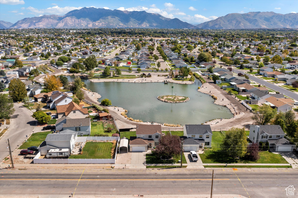 5116 S 4300 W Hooper, UT 84315