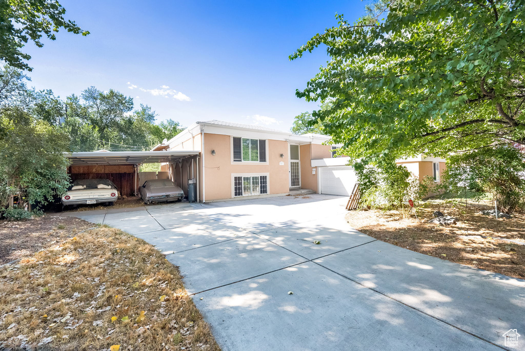 1281 N CAROUSEL ST Salt Lake City, UT 84116
