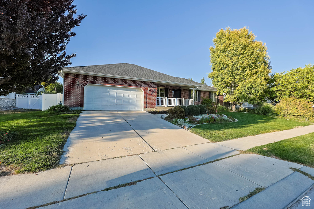 2065 E AUTUMN ST Eagle Mountain, UT 84005