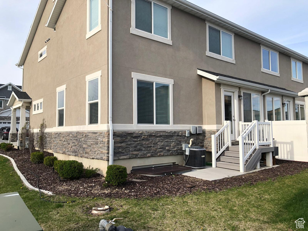 4933 W PILLAR DR Riverton, UT 84096