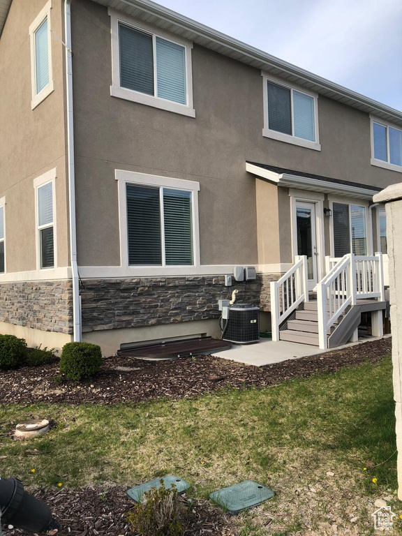 4933 W PILLAR DR Riverton, UT 84096