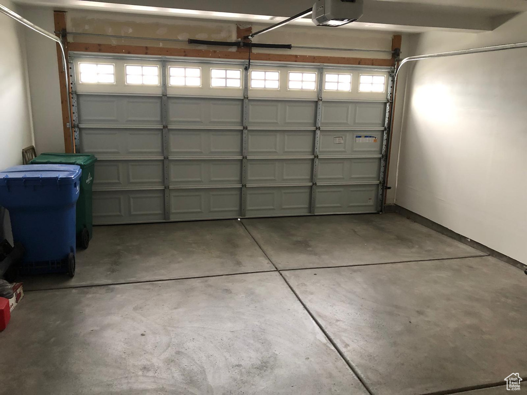 4933 W PILLAR DR Riverton, UT 84096
