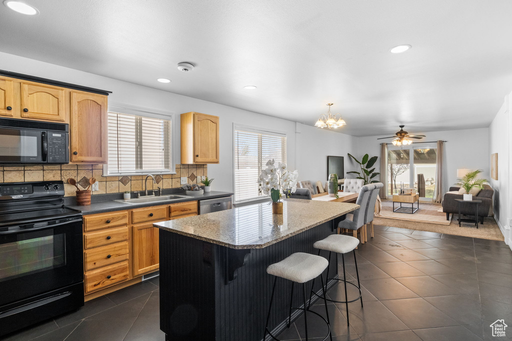 13867 S MARY LORAINE CIR Herriman, UT 84096