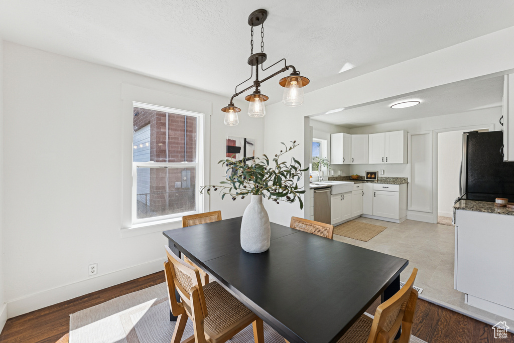 143 W 300 N Lehi, UT 84043