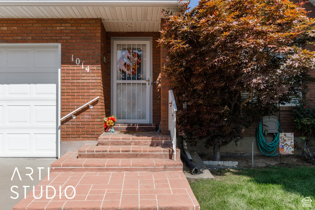 1014 E 5750 S South Ogden, UT 84405