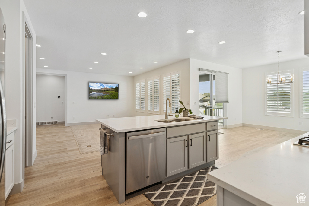 Photo 10 for MLS #2112715 at 1410 W 12115 South