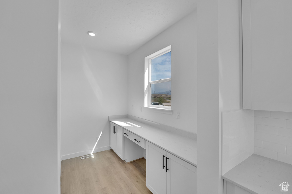 Photo 11 for MLS #2112722 at 1164 E Horseshoe Way #506
