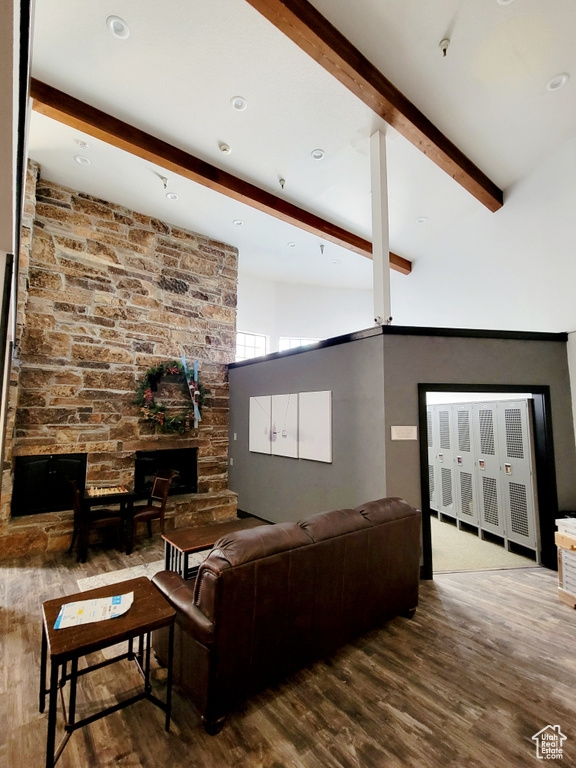 Photo 14 for MLS #2112724 at 1940 Prospector Ave #106