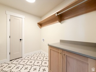 2467 N DESERET VIEW ST Tooele, UT 84074