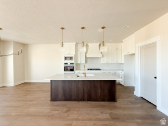 2467 N DESERET VIEW ST Tooele, UT 84074