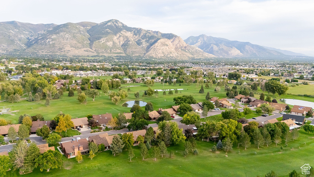 38 N WHITE BARN DR Pleasant View, UT 84414