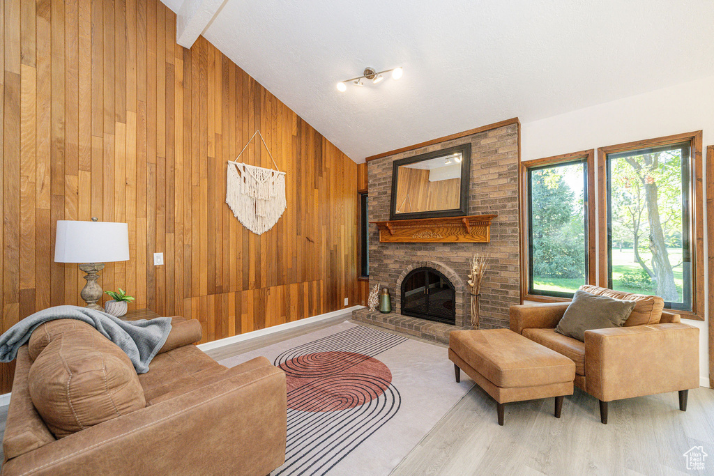 38 N WHITE BARN DR Pleasant View, UT 84414