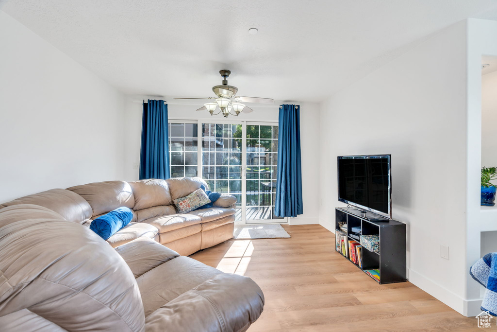 Photo 19 for MLS #2112756 at 1249 W Cambria Way #101