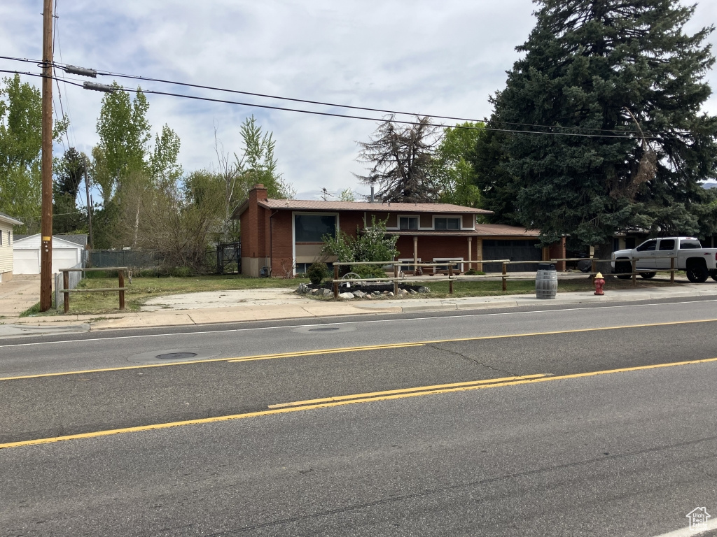 Photo 3 for MLS #2112758 at 750 W Gentile St