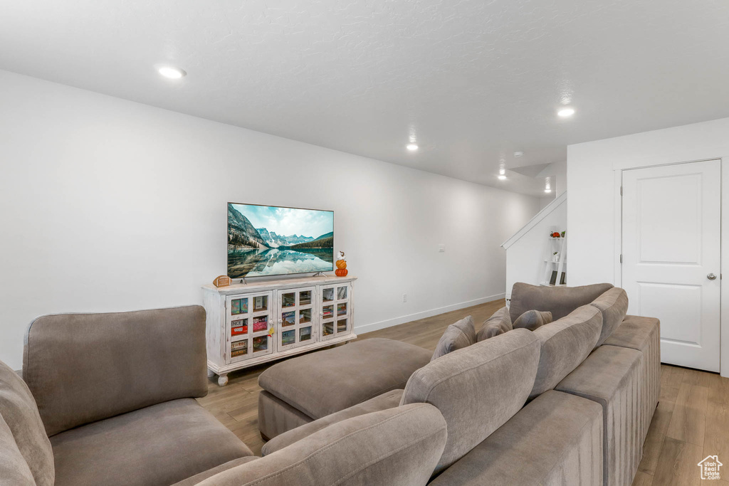 878 E LUBBER LN Saratoga Springs, UT 84045