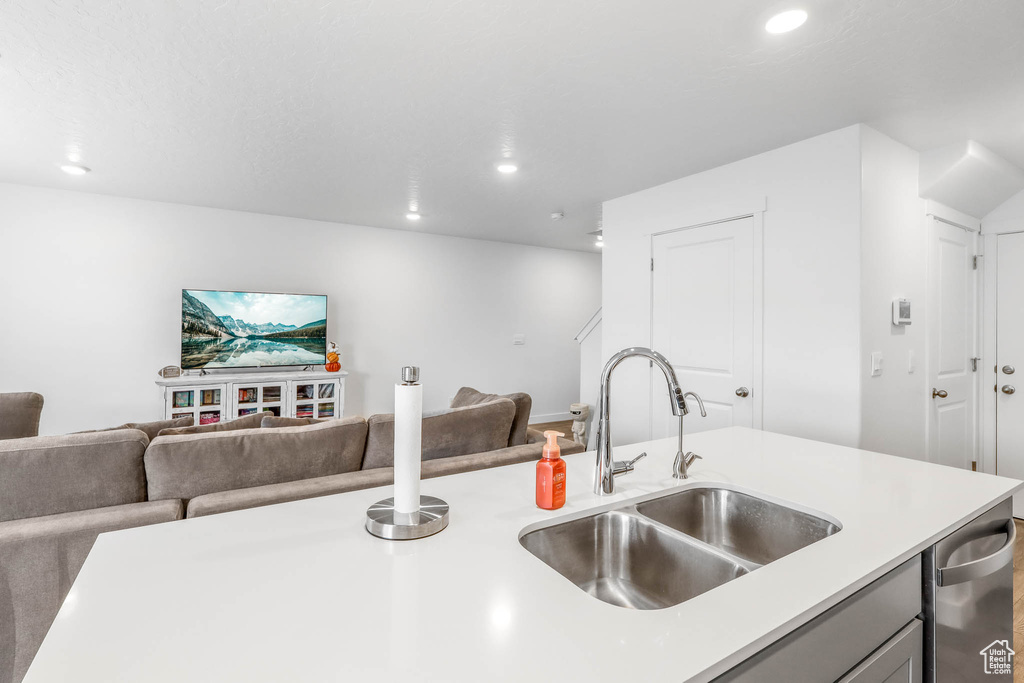 878 E LUBBER LN Saratoga Springs, UT 84045