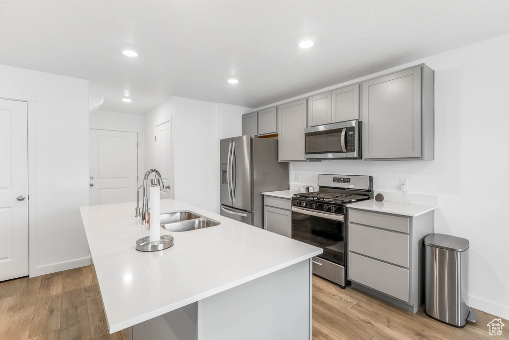 878 E LUBBER LN Saratoga Springs, UT 84045