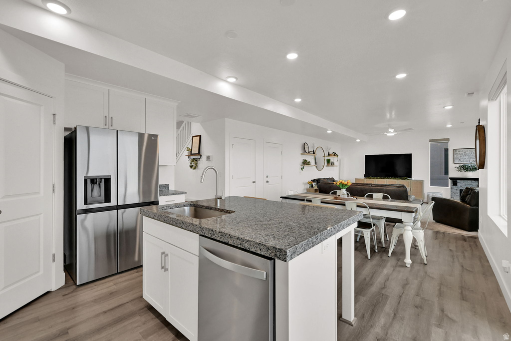 3006 S 2725 W Syracuse, UT 84075