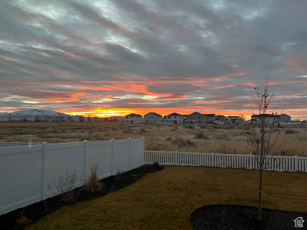 3006 S 2725 W Syracuse, UT 84075