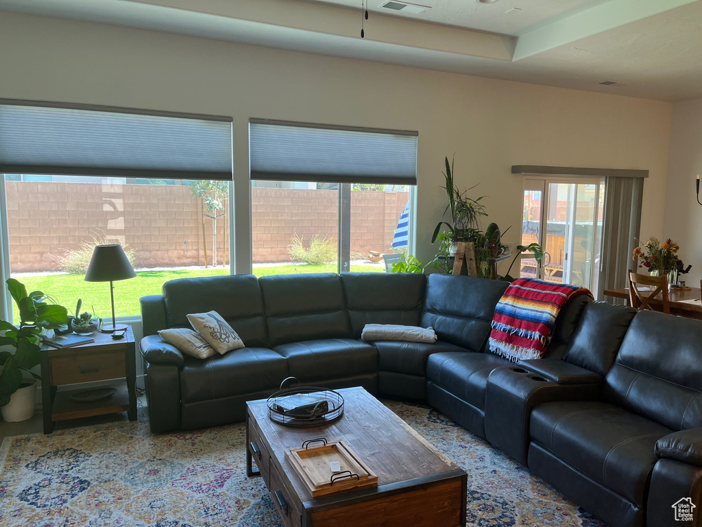 Photo 4 for MLS #2112784 at 657 S Taylor Dr