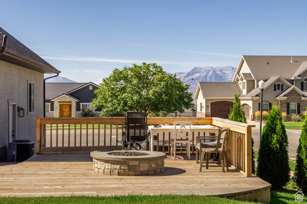 Photo 6 for MLS #2112785 at 1896 Valley Hills Blvd