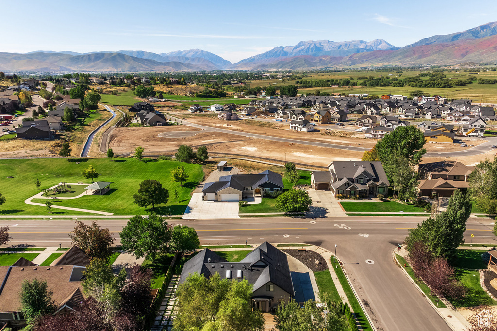 Photo 23 for MLS #2112785 at 1896 Valley Hills Blvd
